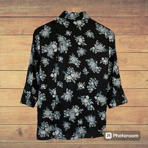 Simply Vera Vera Wang Black Floral Blouse  Sz PS  EUC